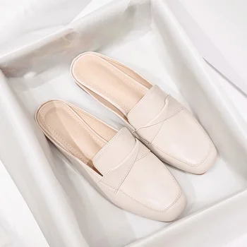 2023 Новые весенне-летние женские тапочки корейского дизайна из кожи для девочек, черные туфли Muller