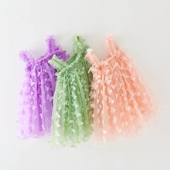 2024 Новое летнее платье для маленьких девочек, платье принцессы на день рождения, платье с 3D бабочкой, цветное платье с тюлевым ремешком, одежда для малышей