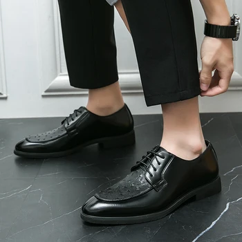 Повседневная мужская обувь, оксфорды на шнуровке, осенний деловой тренд 2023, модные уличные мужские кроссовки, черно-коричневая деловая дышащая обувь
