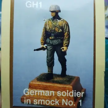 Фигурка из смолы 1/35 ГК, немецкий солдат, разобранный и неокрашенный комплект